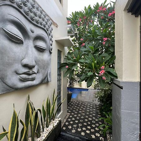 Bali, Kuta, De Kubu Villa No1 Legian Kültér fotó