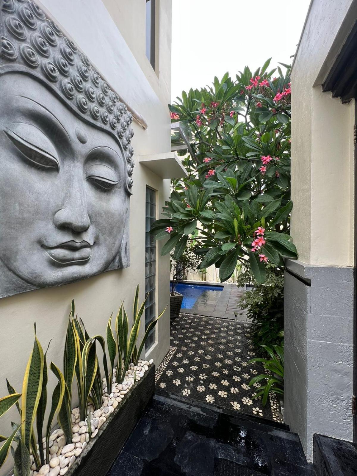 Bali, Kuta, De Kubu Villa No1 Legian Kültér fotó